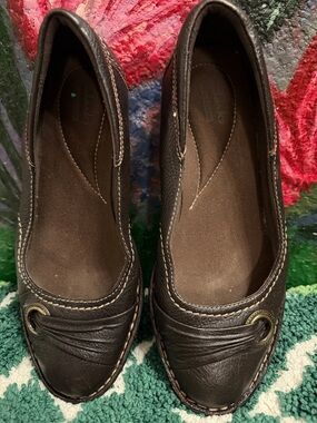 Clarks Collection Women Leather Upper Balance Brown Flat shoes.